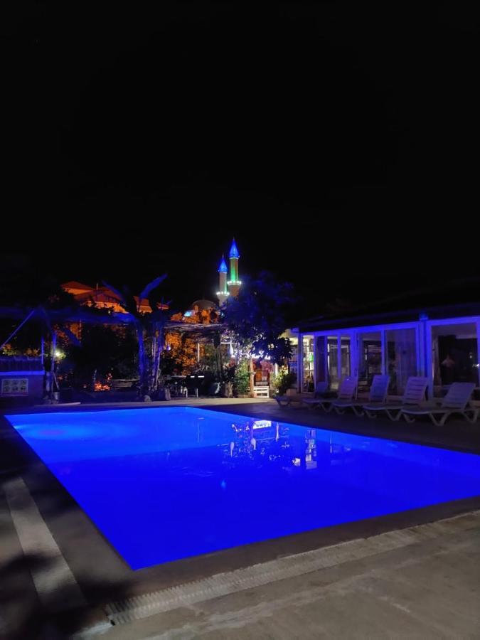 Cc'S Butik Hotel Олудениз Екстериор снимка