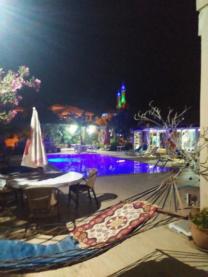 Cc'S Butik Hotel Олудениз Екстериор снимка